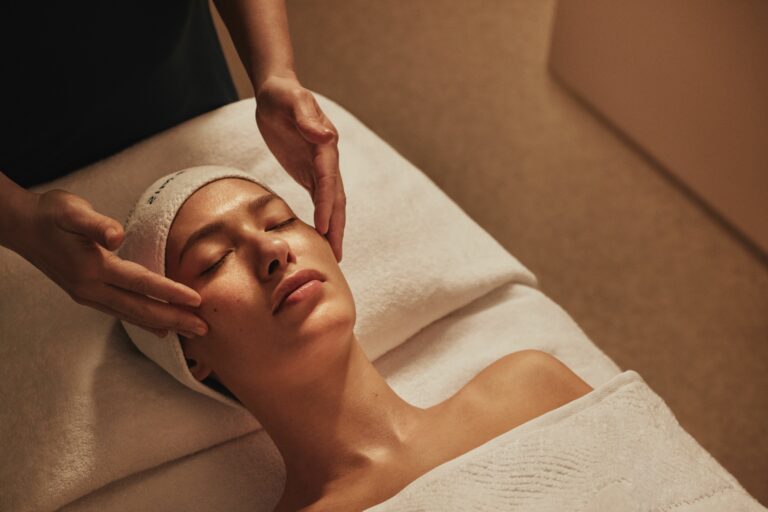 SpaSalonTreatments Facial