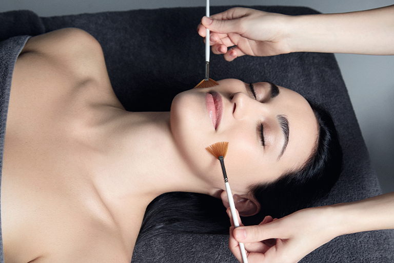 Comfort Zone Hydra Glow Facial - Wellness Spa Scarborough